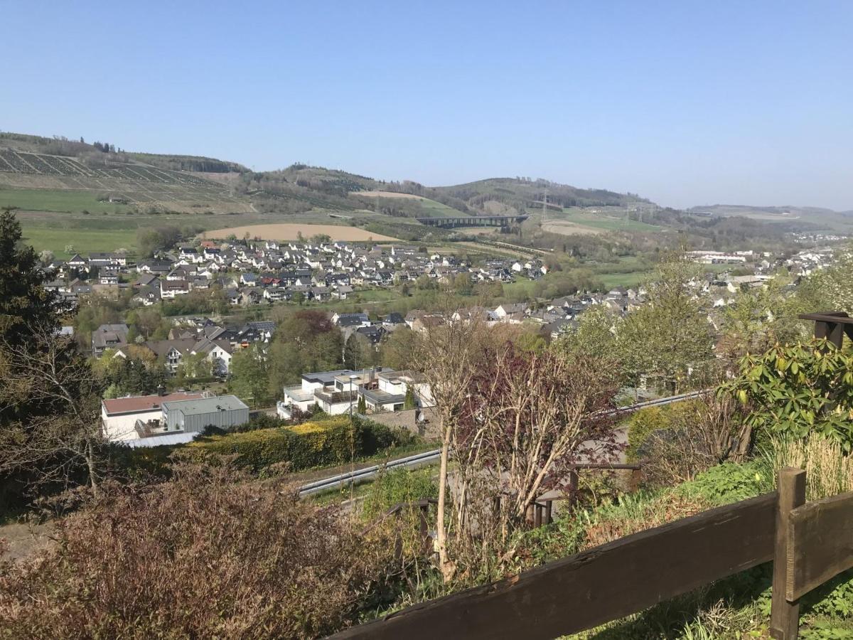 Fewo Oase Ruhrtalblick Bestwig Luaran gambar